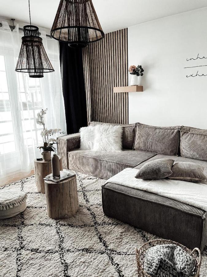 Le Cocon Blanc Metz - T2 - Parking Prive - Balcon - Nouvelle Ville, Gare Bagian luar foto